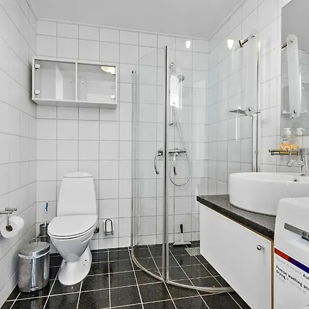 Sopark Lejl, 15 Apartment